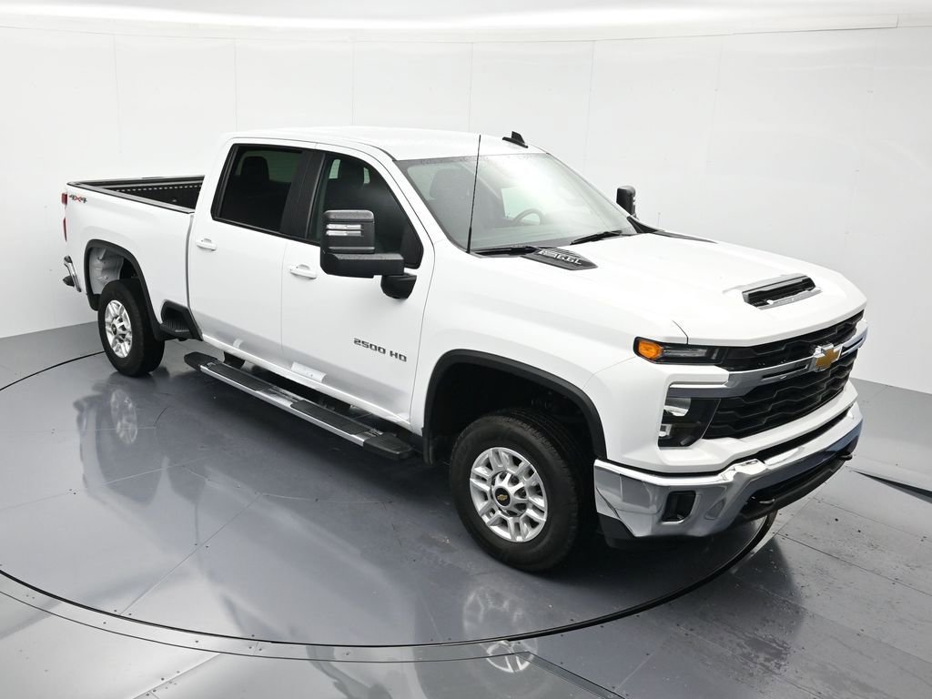 Certified 2025 Chevrolet Silverado 2500 LT w/ Convenience Package image 32