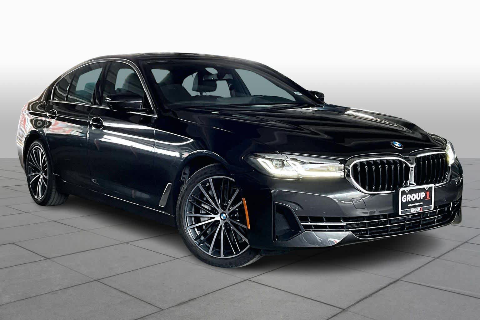 Used 2021 BMW 540i w/ Convenience Package RWD image 2