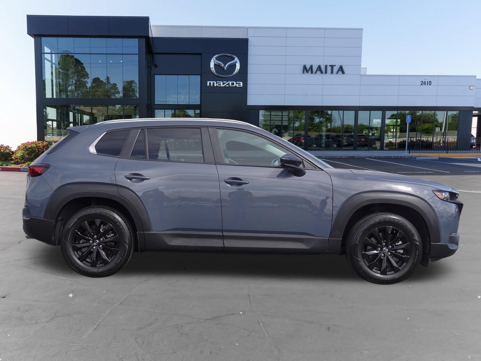 Used 2025 MAZDA CX-50 AWD 2.5 S w/ Premium Package image 2