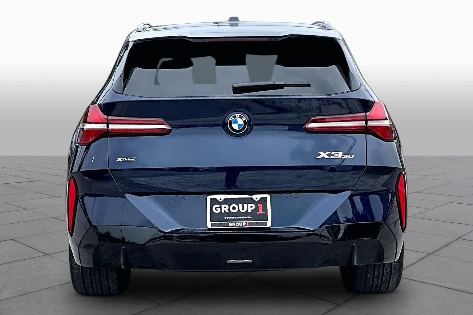 Used 2026 BMW X3 xDrive30i w/ Premium Package AWD/4WD image 4