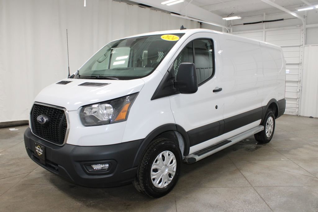 Used 2024 Ford Transit 250 Low Roof w/ Exterior Upgrade Package RWD image 4