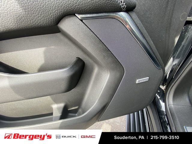 Certified 2023 GMC Yukon XL Denali image 28