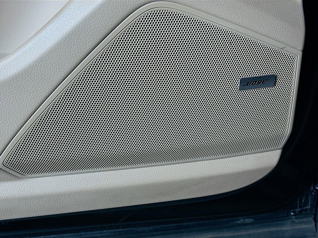 Certified 2020 Porsche Cayenne image 21