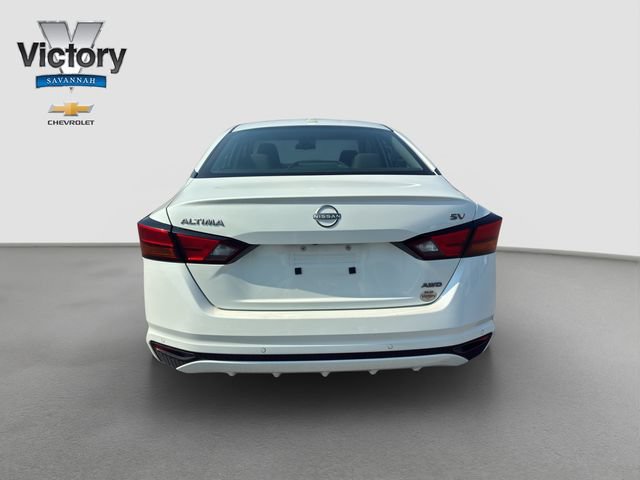Used 2024 Nissan Altima 2.5 SV AWD/4WD image 6