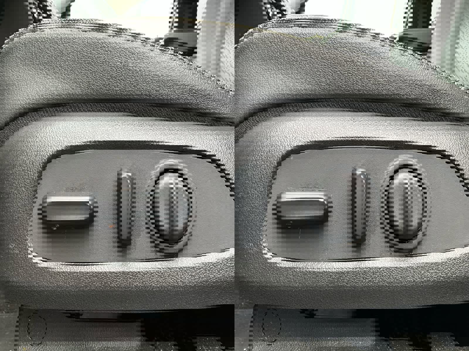 Used 2020 Buick Encore GX Essence image 20