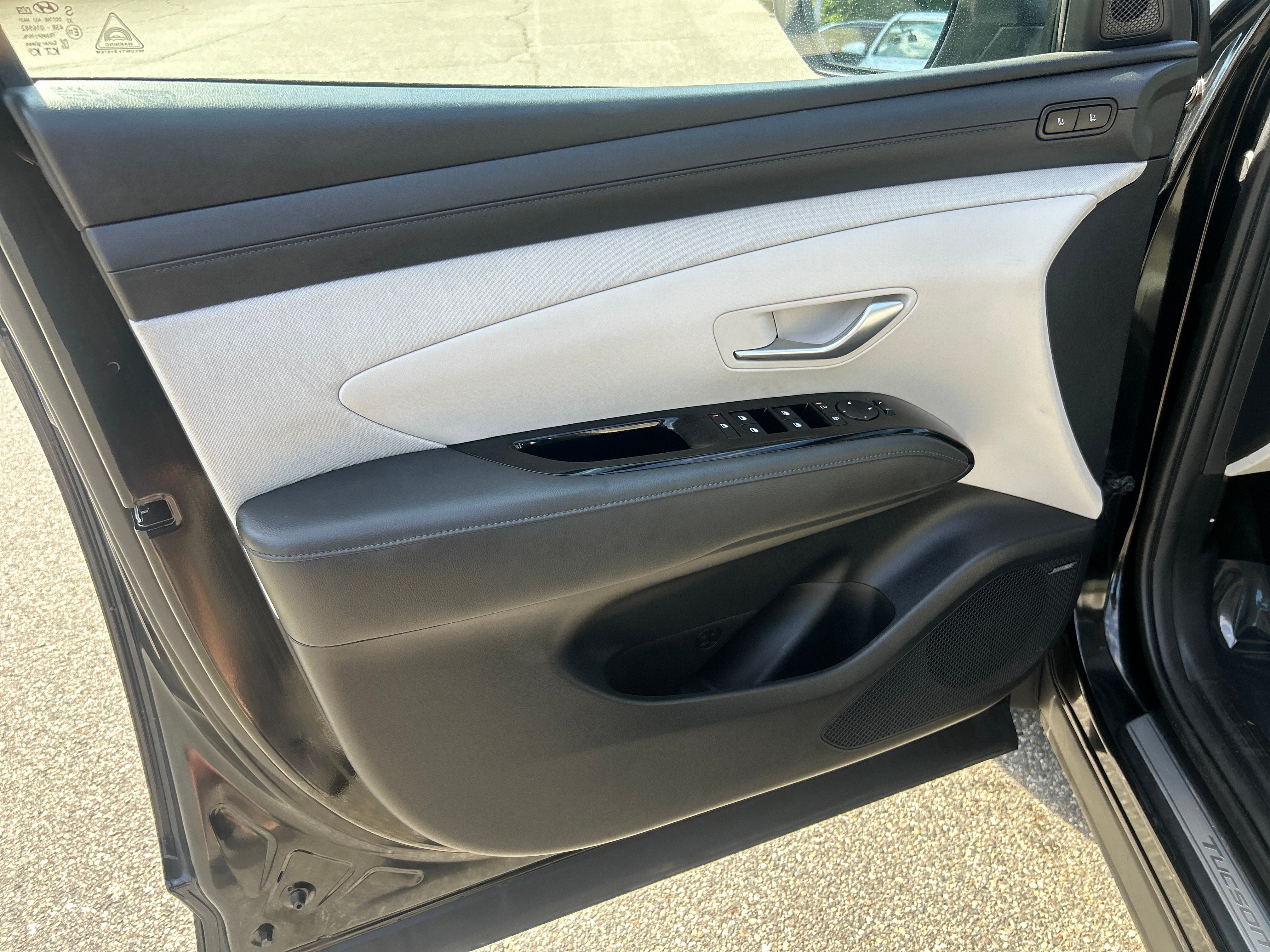 New 2026 Hyundai Tucson Limited AWD/4WD image 17