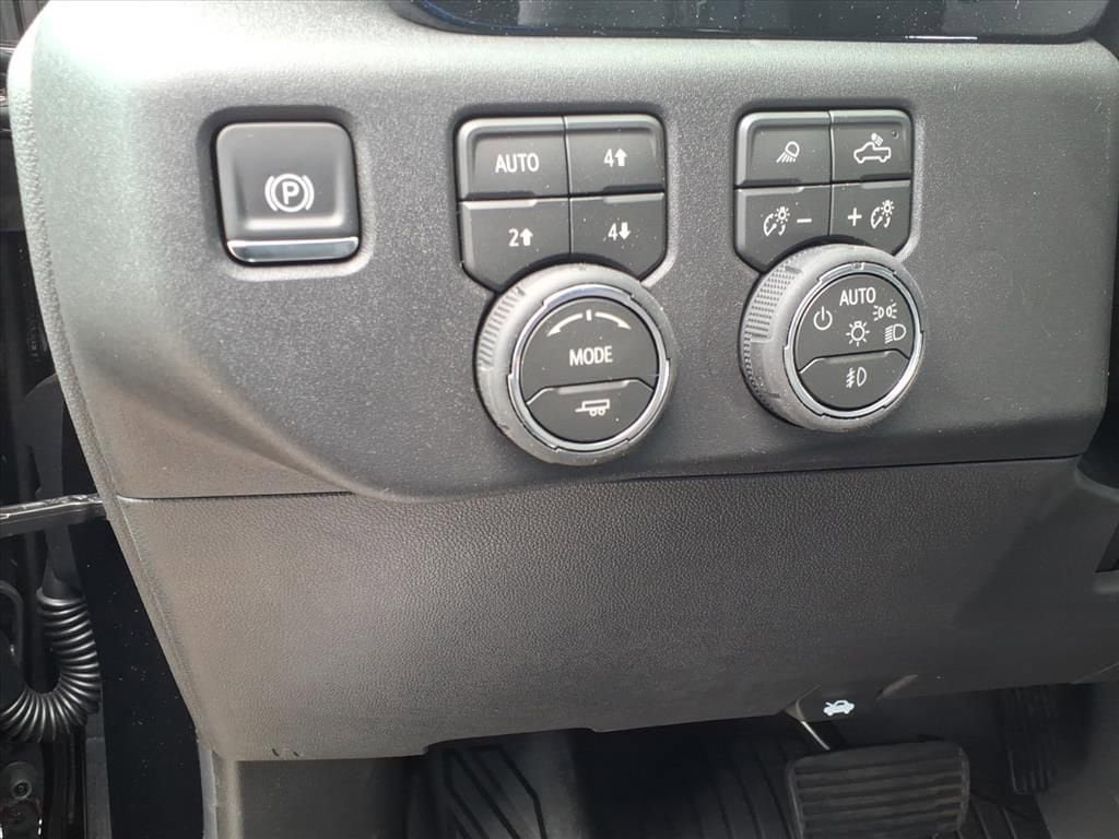 New 2026 Chevrolet Silverado 1500 RST w/ Safety Package AWD/4WD image 16