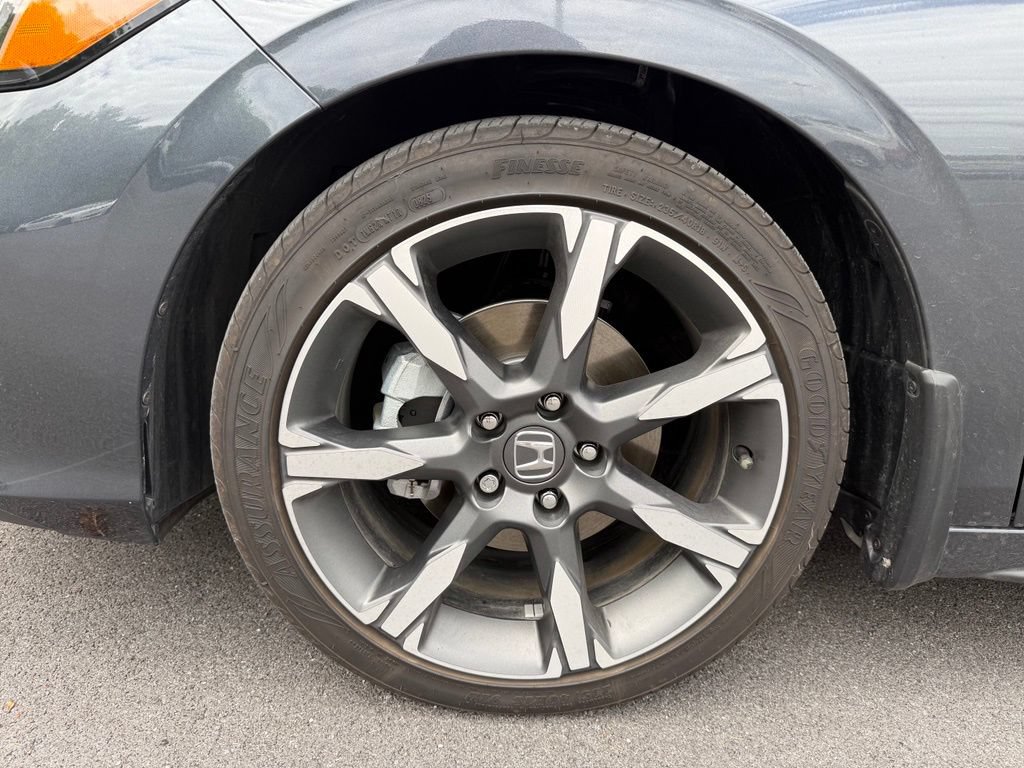 Used 2025 Honda Civic Sport Touring image 9
