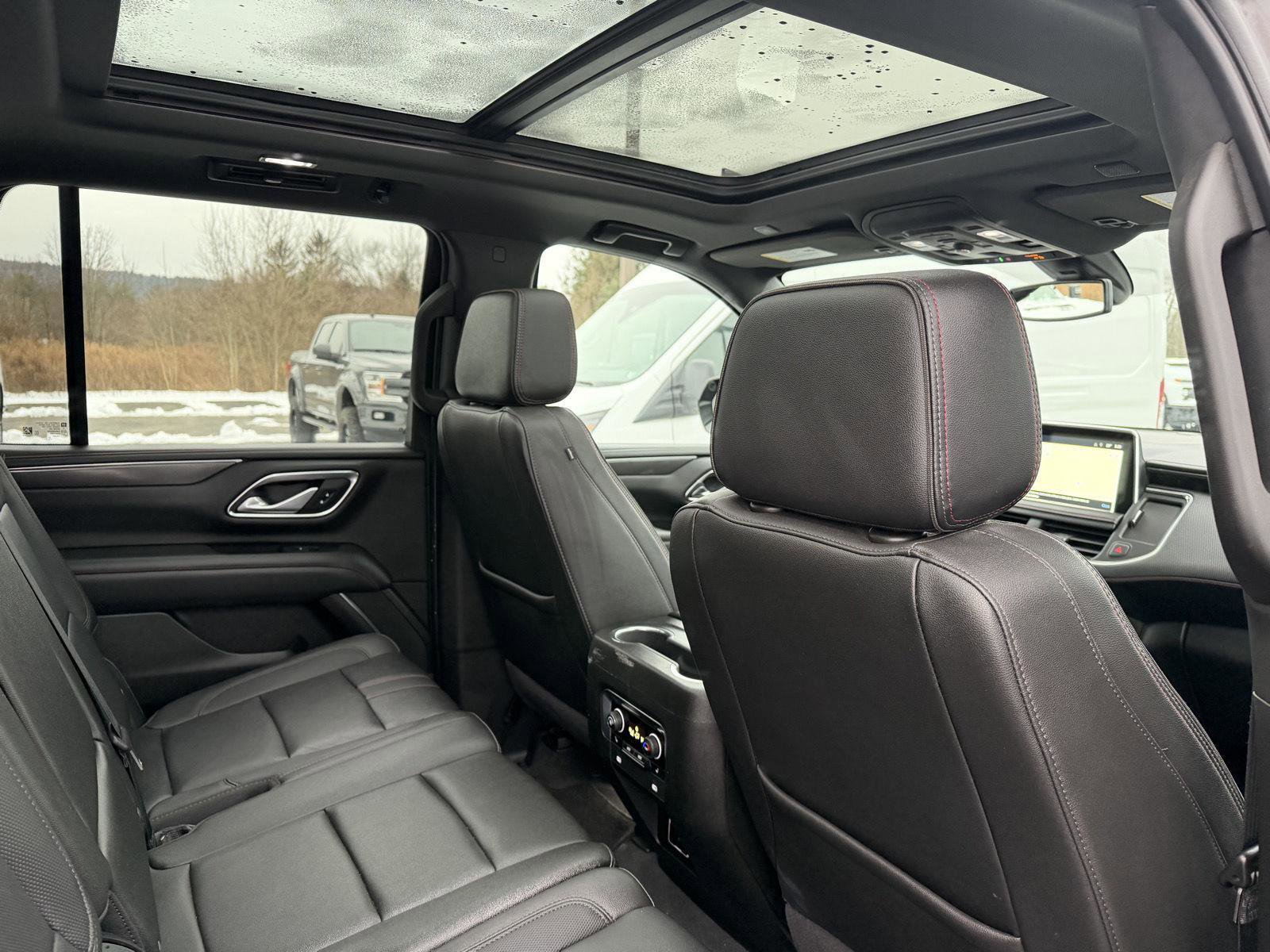 Used 2022 Chevrolet Tahoe RST w/ Sport Performance Package image 36