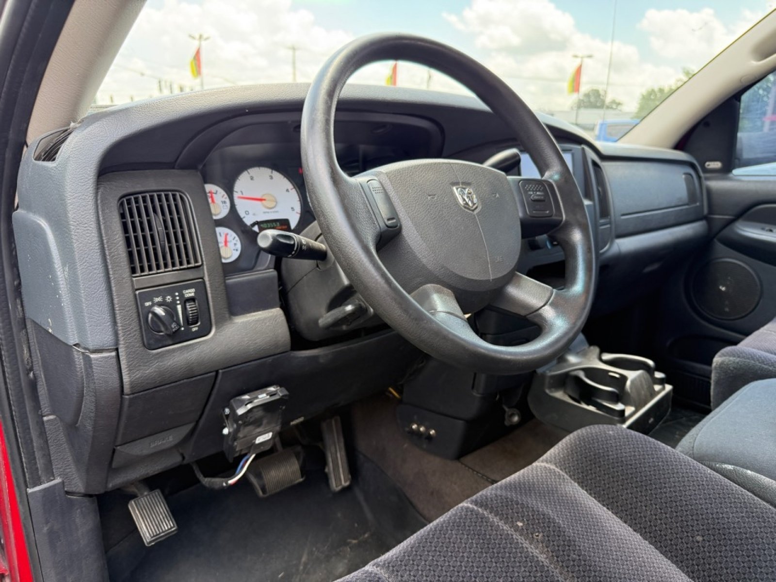 Used 2004 Dodge Ram 3500 Truck SLT w/ Sport Appearance Group RWD image 15