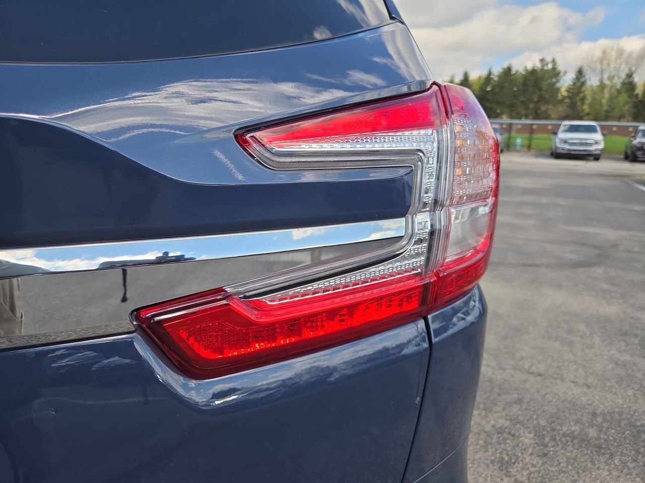 Certified 2025 Subaru Ascent Limited AWD/4WD image 30