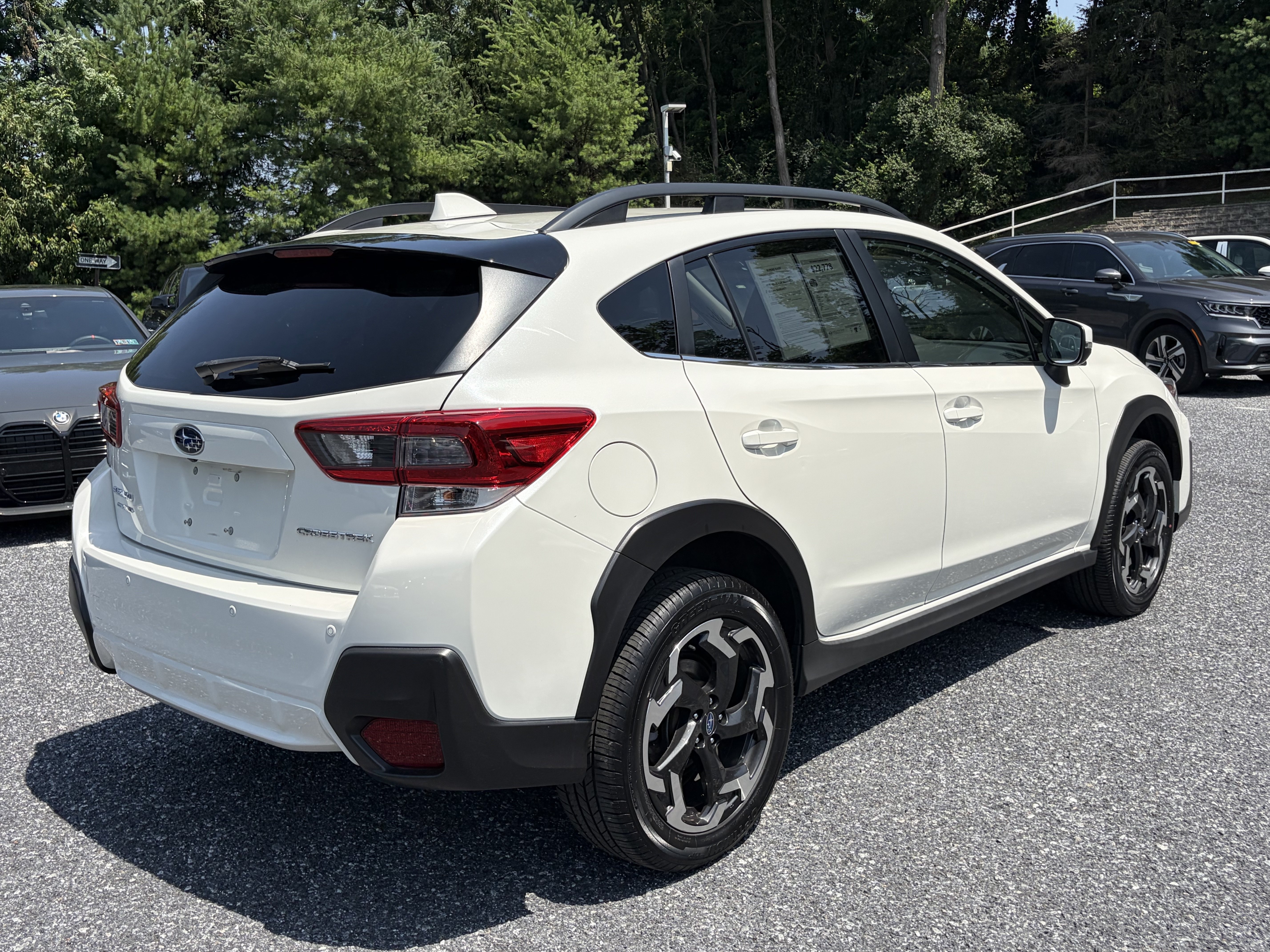 Used 2022 Subaru Crosstrek 2.5i Limited w/ Moonroof Package 2 AWD/4WD image 4