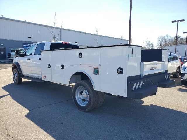 New 2026 RAM 5500 Tradesman w/ Chrome Appearance Group AWD/4WD image 4
