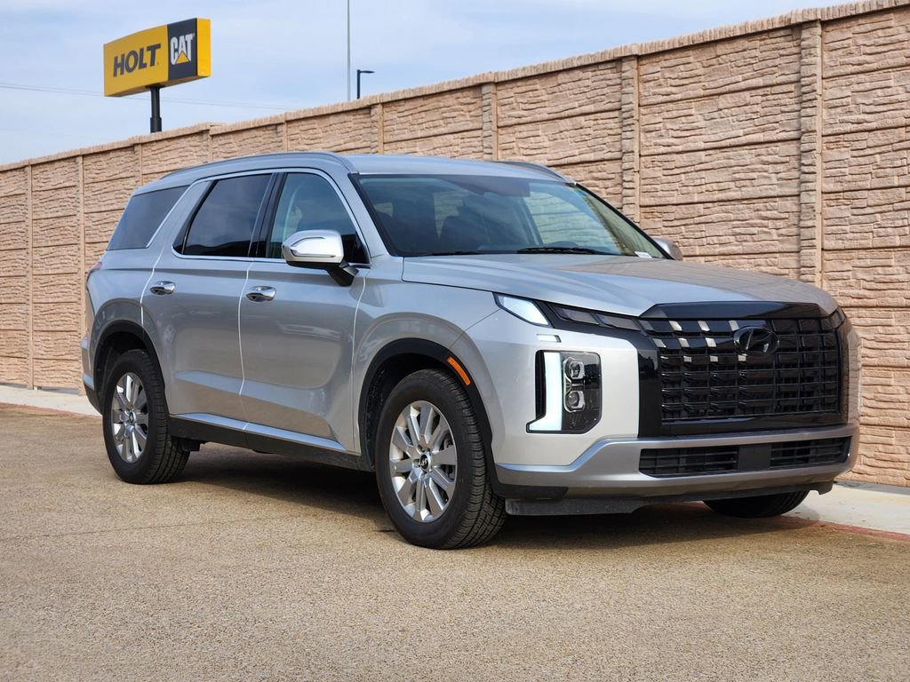 Used 2024 Hyundai Palisade SEL image 3