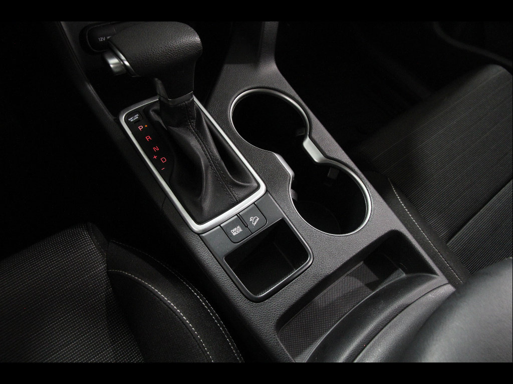 Used 2020 Kia Sportage LX w/ LX Popular Package image 14