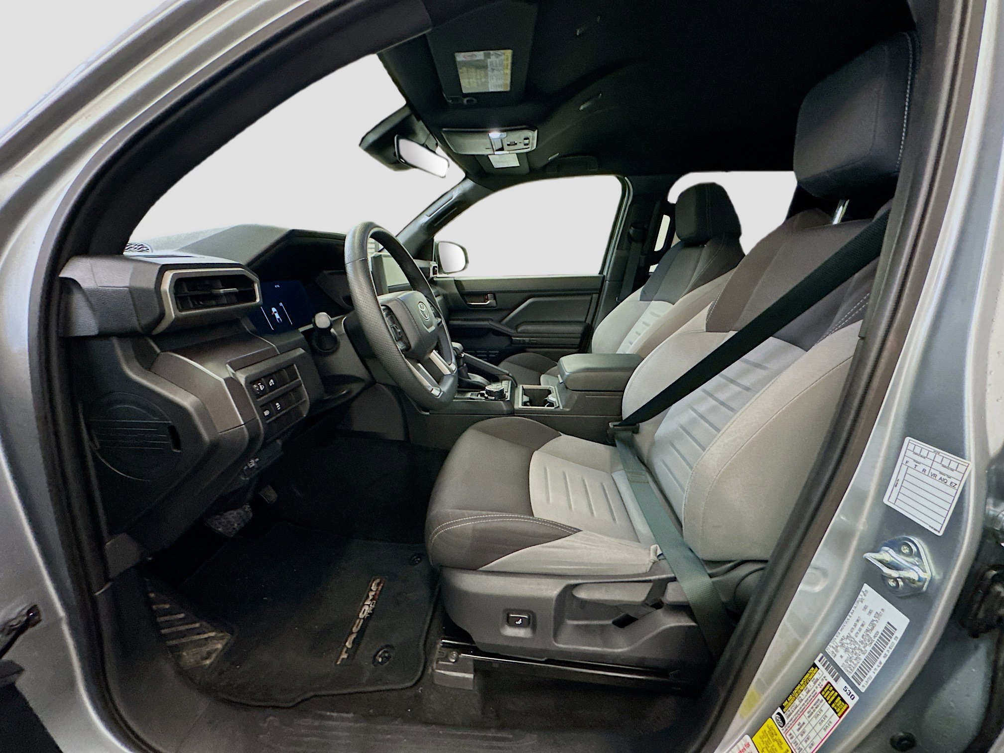 Used 2025 Toyota Tacoma TRD Off-Road image 13