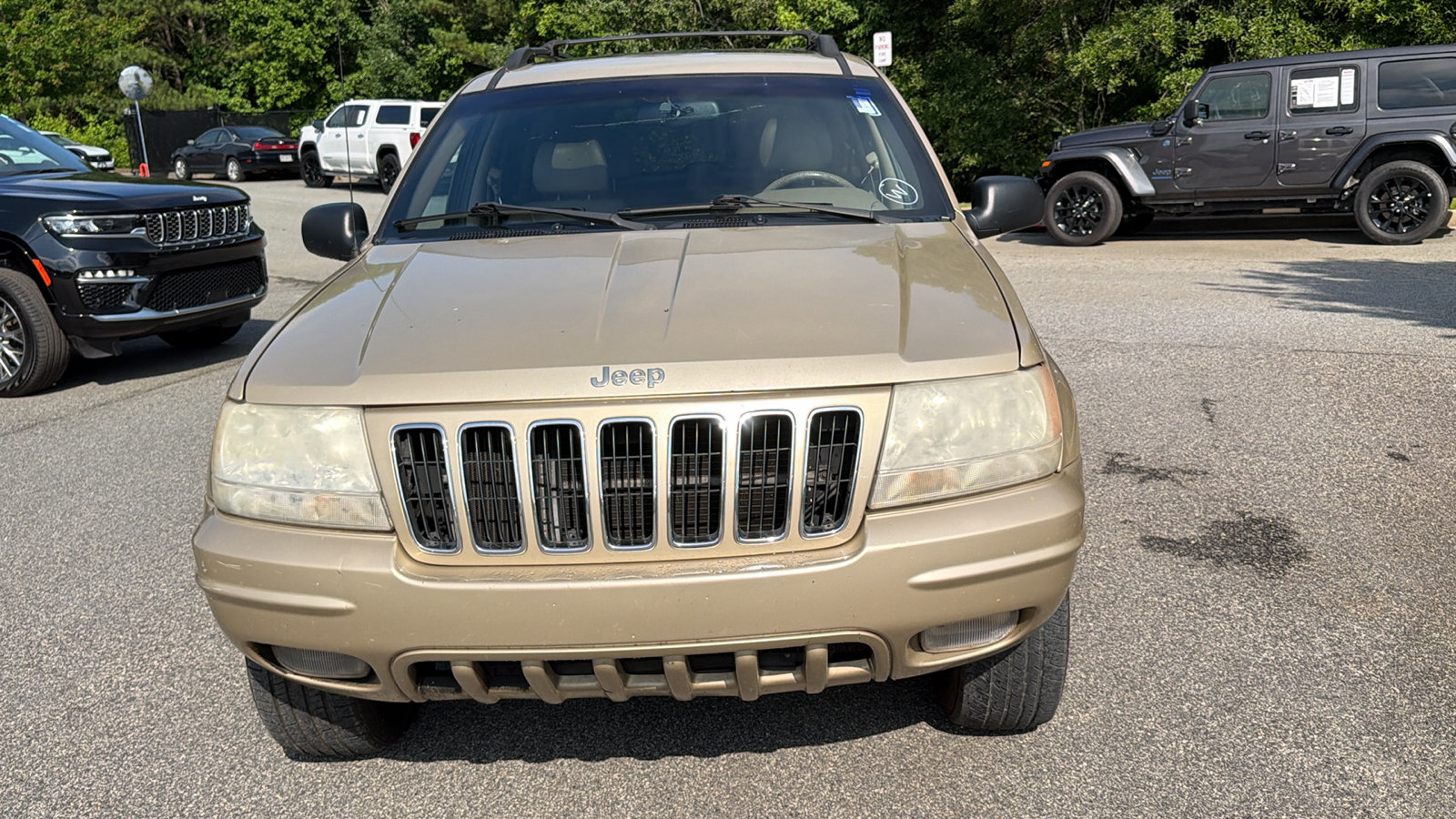 Used 2001 Jeep Grand Cherokee Limited AWD/4WD image 3
