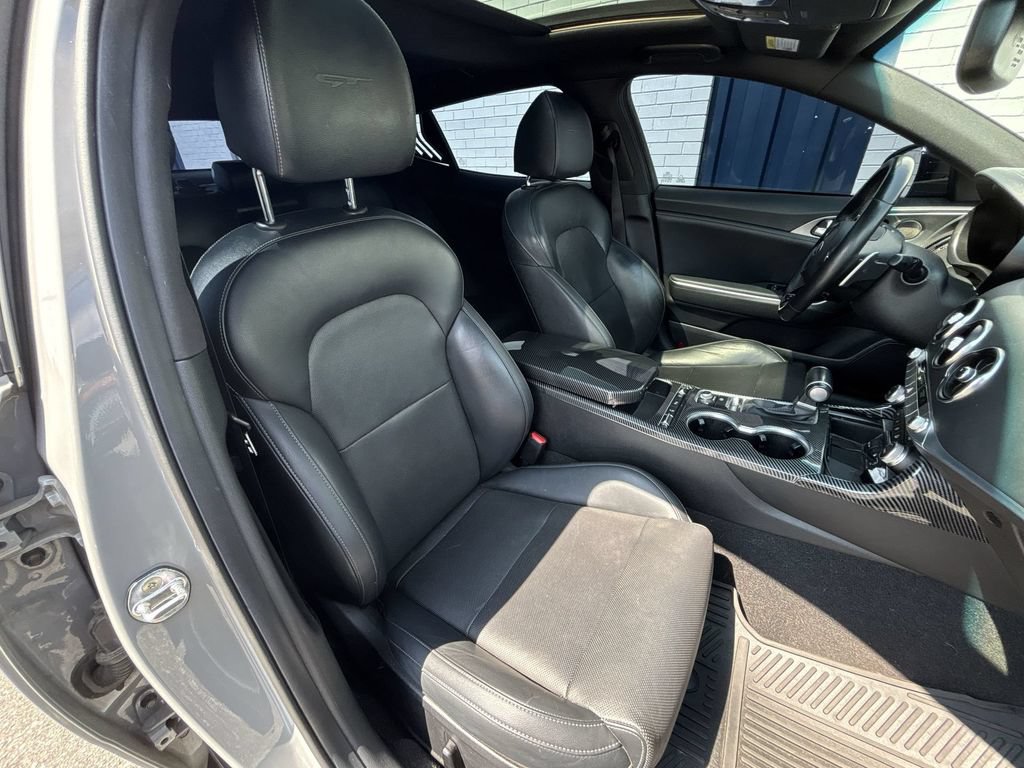 Used 2021 Kia Stinger GT1 AWD/4WD image 27