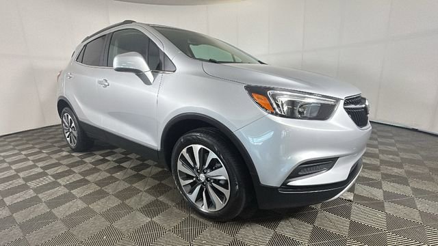 Used 2022 Buick Encore Preferred w/ Safety Package AWD/4WD image 2