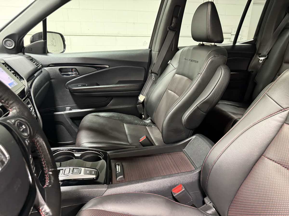 Used 2023 Honda Ridgeline Black Edition image 12
