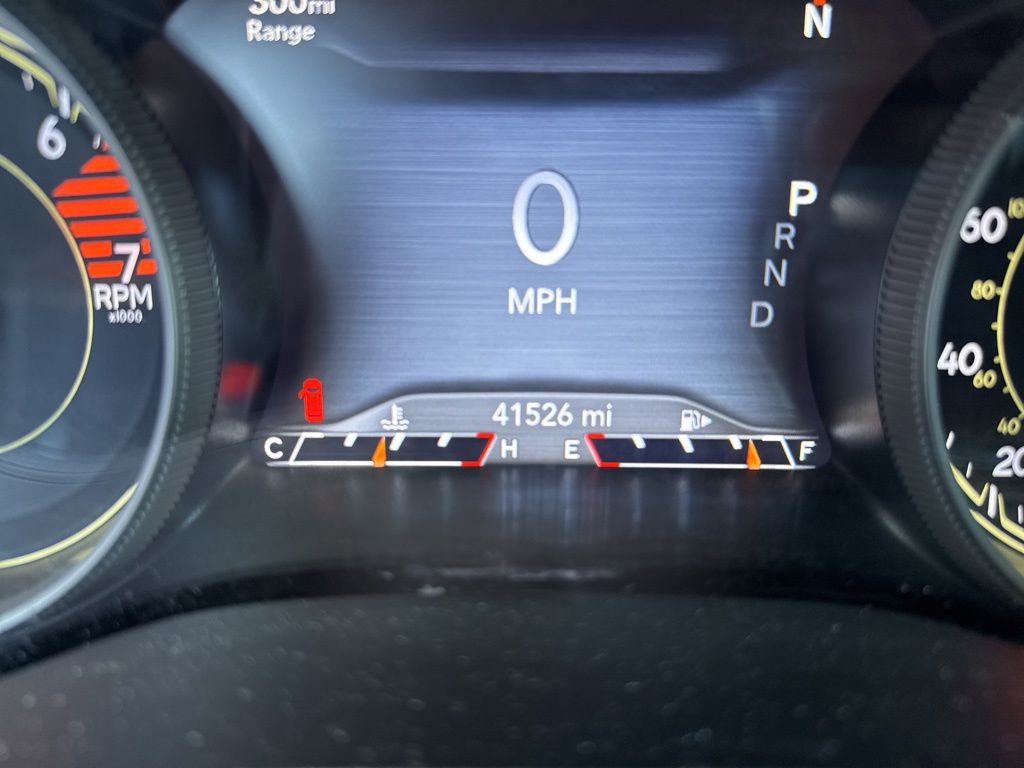 Used 2023 Jeep Cherokee Altitude Lux AWD/4WD image 37