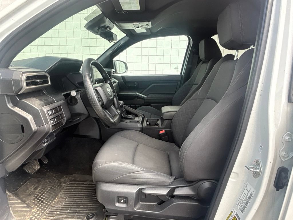 Used 2024 Toyota Tacoma SR RWD image 4
