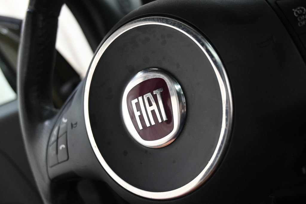 Used 2012 FIAT 500 Sport w/ Safety & Convenience Pkg FWD image 22
