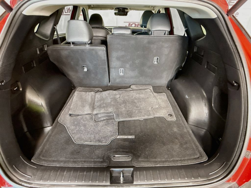 Certified 2022 Hyundai Tucson Limited FWD image 31