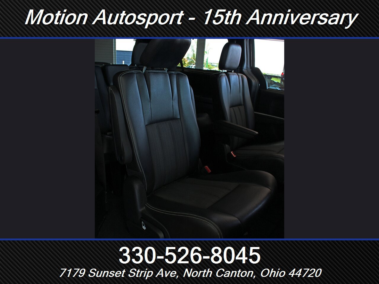 Used 2015 Chrysler Town & Country S w/ Driver Convenience Group FWD image 41