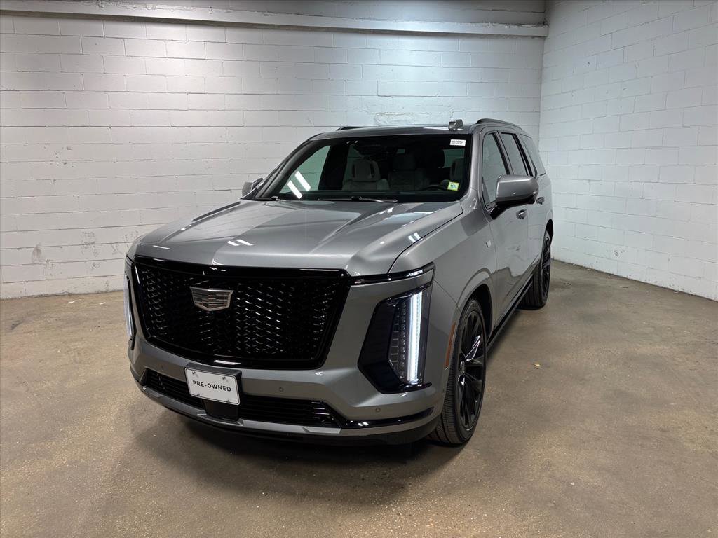 Used 2025 Cadillac Escalade Sport Platinum w/ LPO, ONYX Package video 2