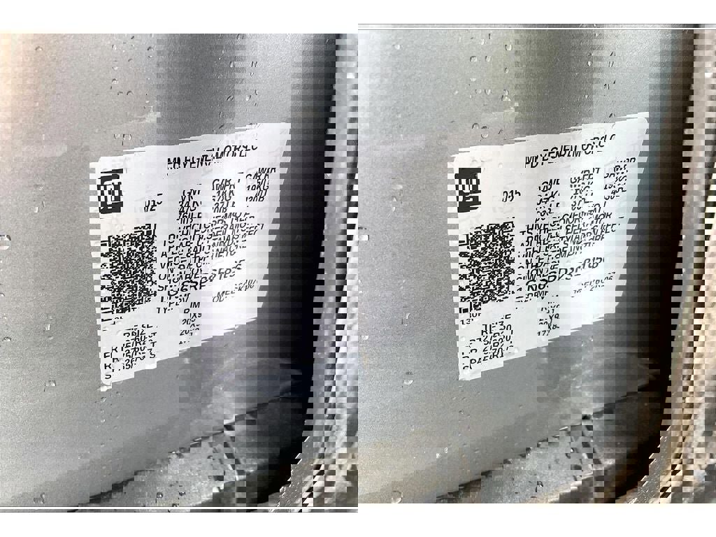 Used 2025 Chevrolet Tahoe Premier AWD/4WD image 35