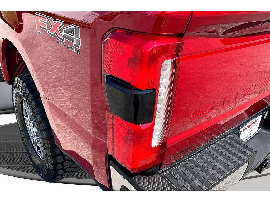 Used 2024 Ford F250 Lariat w/ FX4 Off-Road Package AWD/4WD image 35