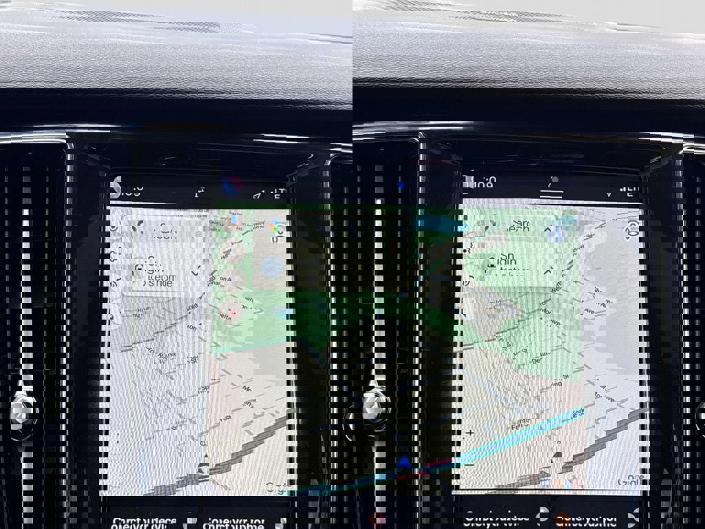 Used 2024 Volvo S60 B5 Plus image 16