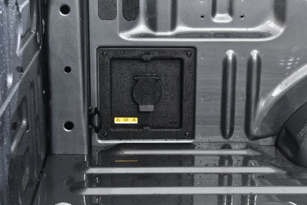 New 2026 Ford F150 XLT w/ Equipment Group 302A MID image 23