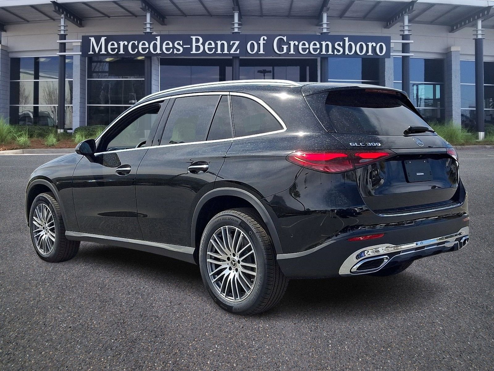 New 2026 Mercedes-Benz GLC 300 4MATIC image 4