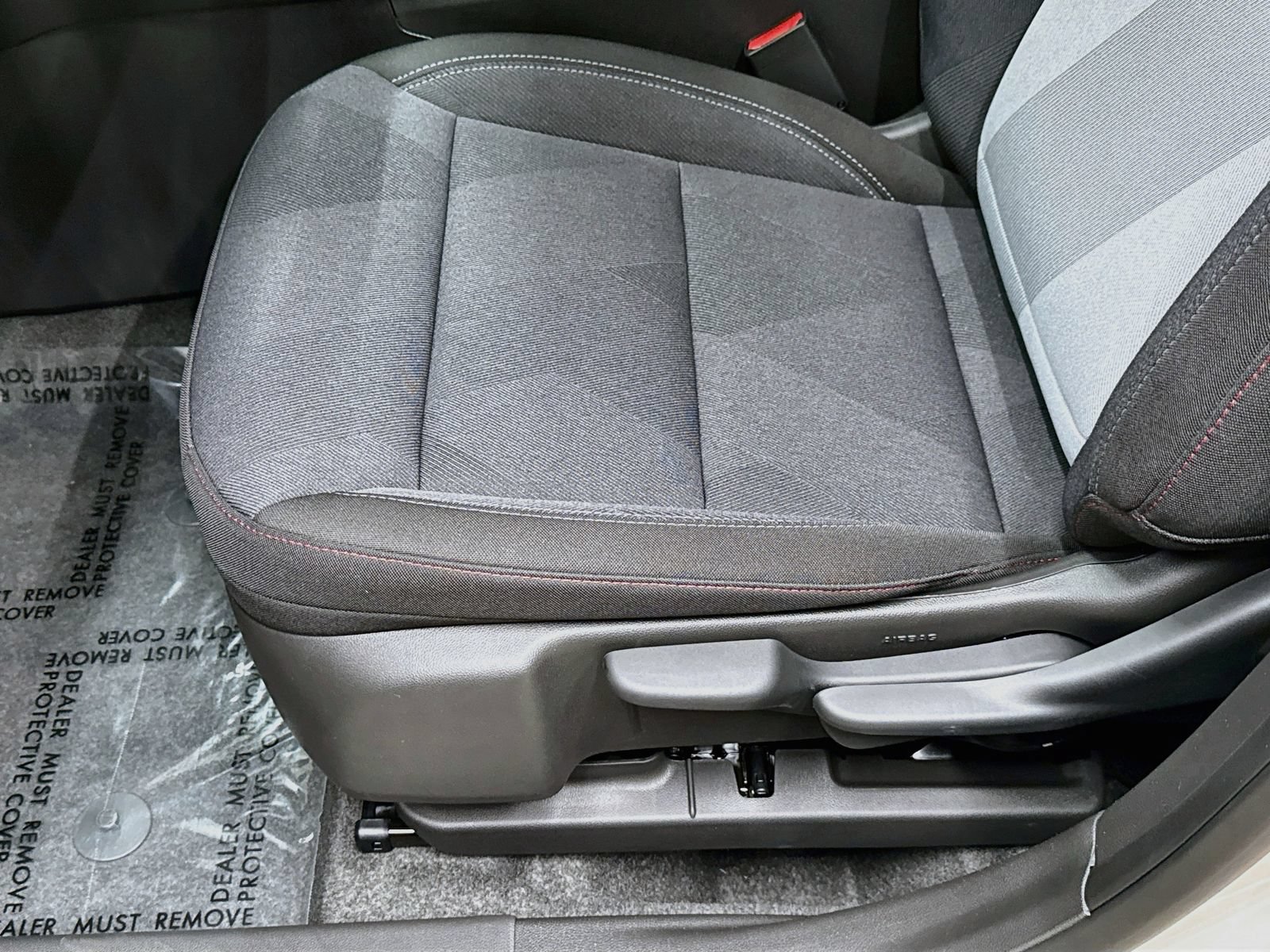 New 2026 Chevrolet Trax RS w/ Driver Confidence Package FWD image 22