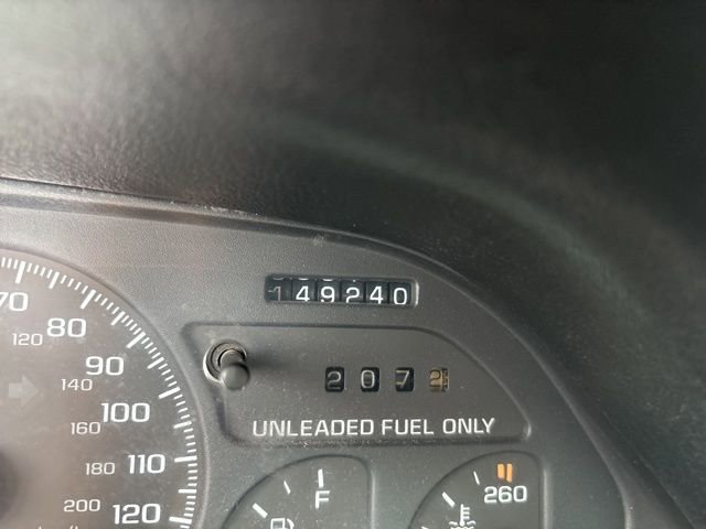 Used 1996 Chevrolet Camaro LT RWD image 16