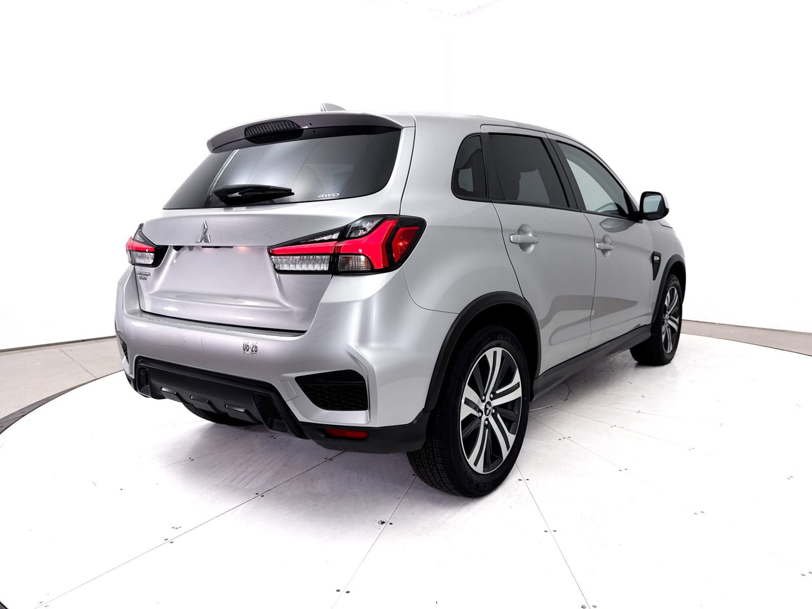 Used 2024 Mitsubishi Outlander Sport ES AWD/4WD image 17