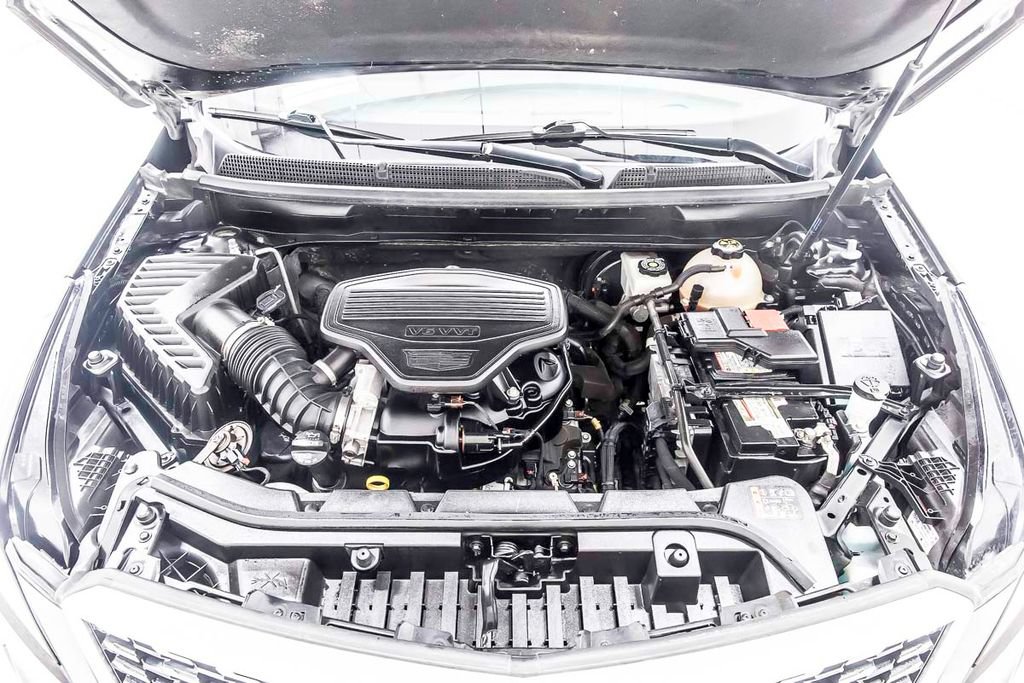 Used 2020 Cadillac XT5 Premium Luxury AWD/4WD image 39