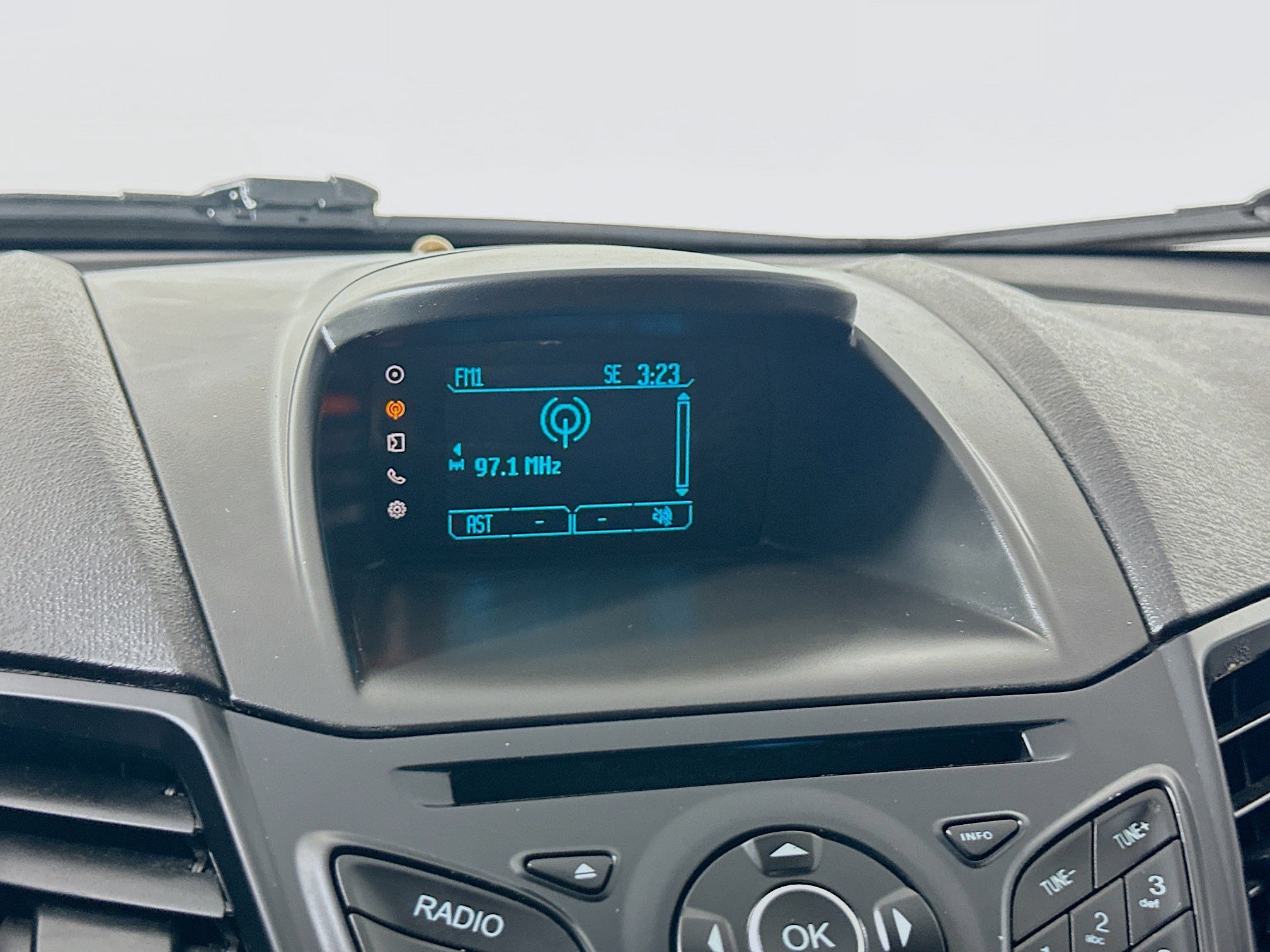 Used 2016 Ford Fiesta SE image 19