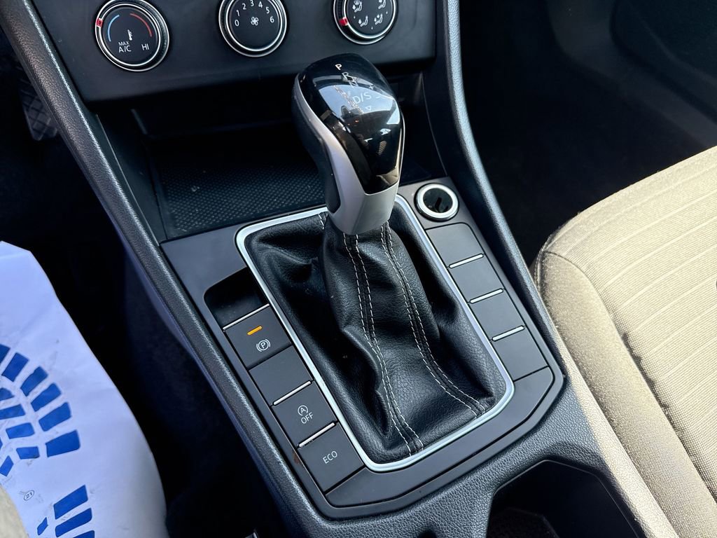 Used 2024 Volkswagen Jetta S image 17