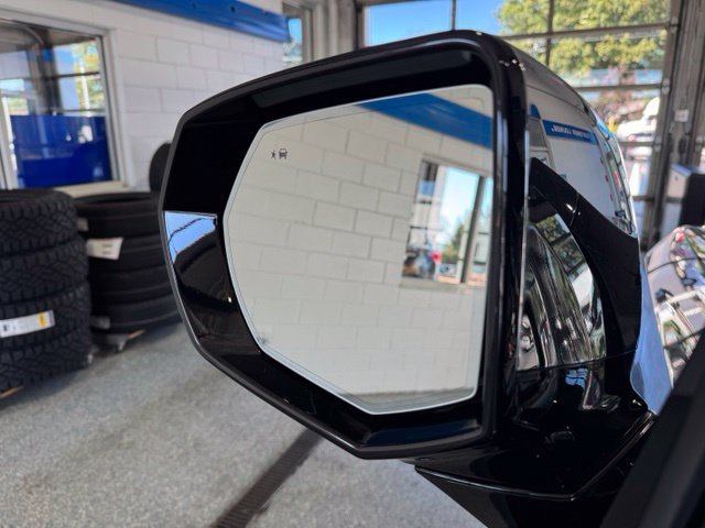 Used 2022 Chevrolet Tahoe Premier AWD/4WD image 25
