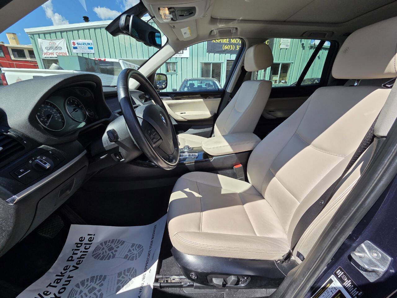 Used 2011 BMW X3 xDrive28i AWD/4WD image 17