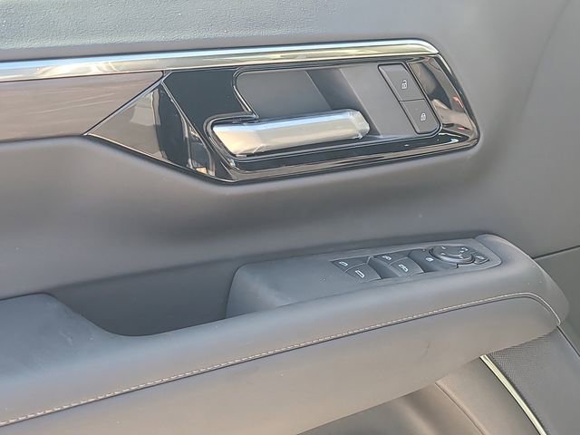 New 2026 Chevrolet Suburban LS w/ LPO, Dark Essentials Package image 20