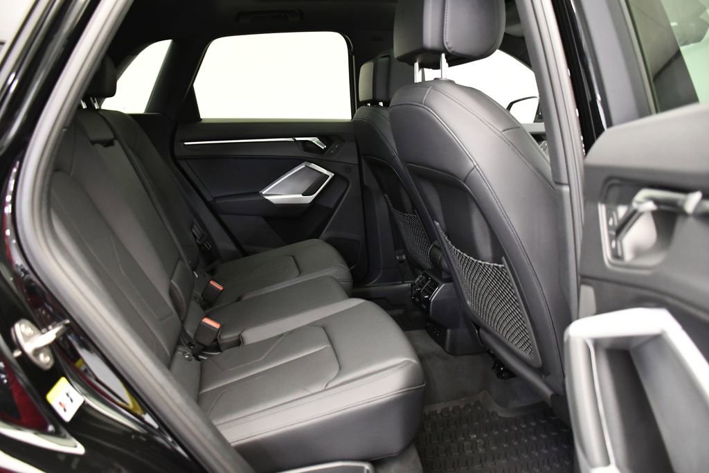 Used 2025 Audi Q3 2.0T Premium w/ Convenience Package AWD/4WD image 54