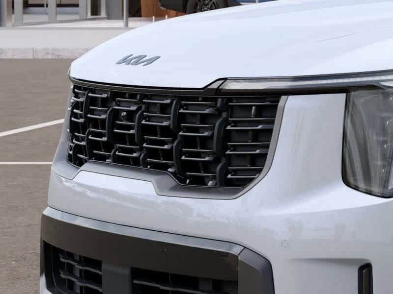 Certified 2025 Kia Sorento SX Prestige AWD/4WD image 12
