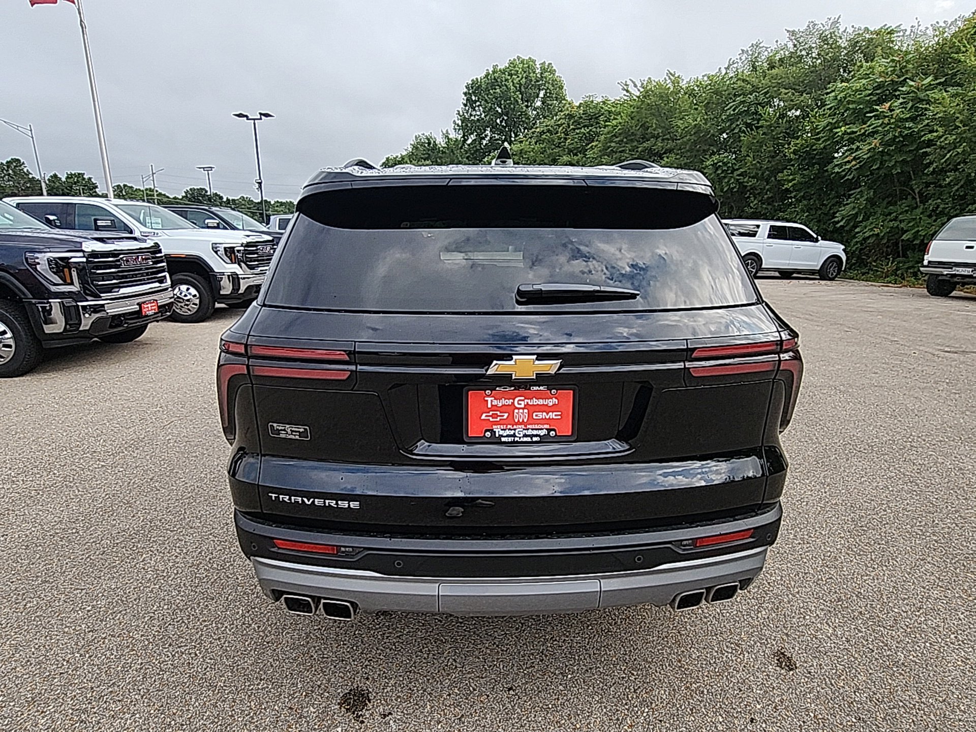 New 2025 Chevrolet Traverse LT w/ LPO, Cargo Package image 7