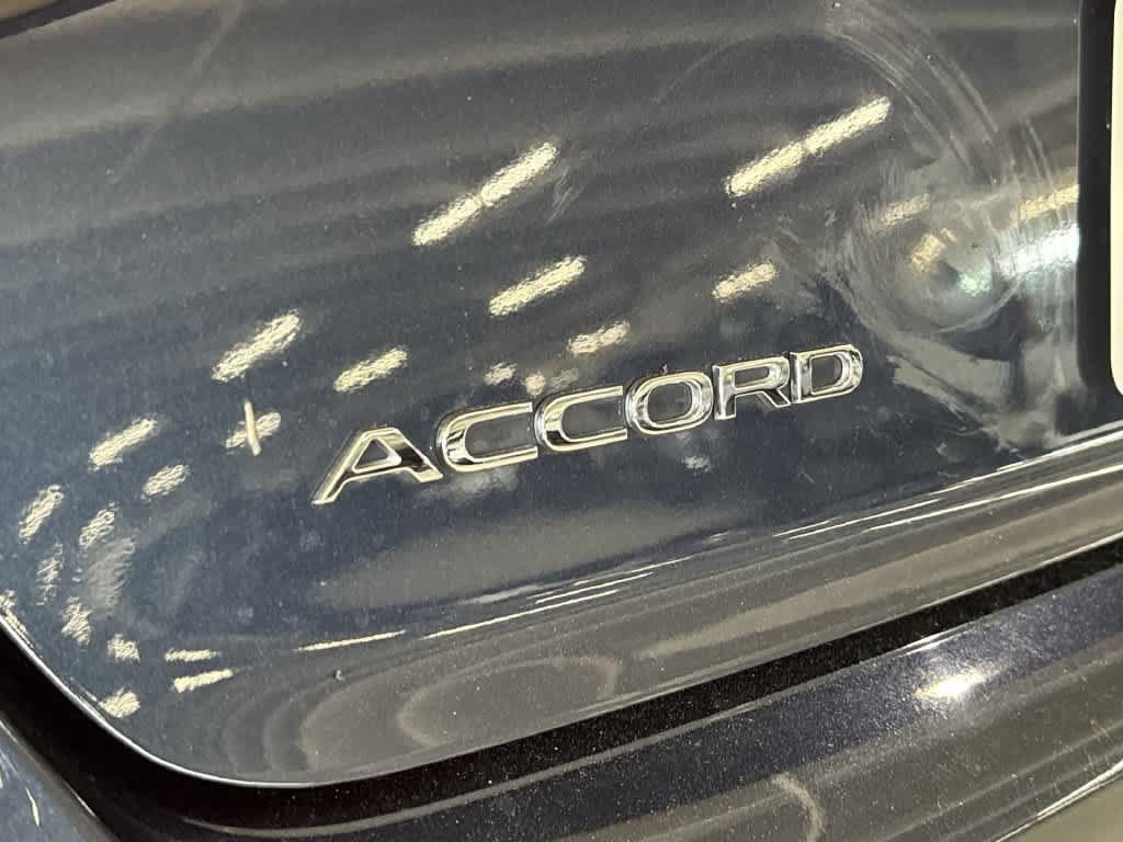 Used 2025 Honda Accord SE image 11
