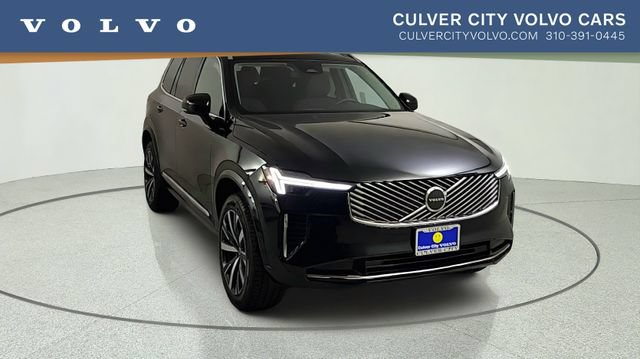 New 2026 Volvo XC90 B5 Core w/ Protection Package Premier