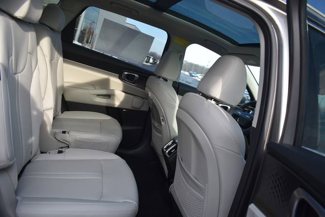 New 2026 Kia Sorento EX w/ EX Premium Package AWD/4WD image 17